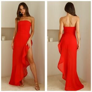 NWT Hello Molly Celebrating Love Maxi Dress Size 2 Red Asymmetrical Hem Vday